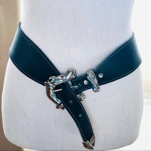 Levi’s Pebble Leather Belt in Charcoal size M